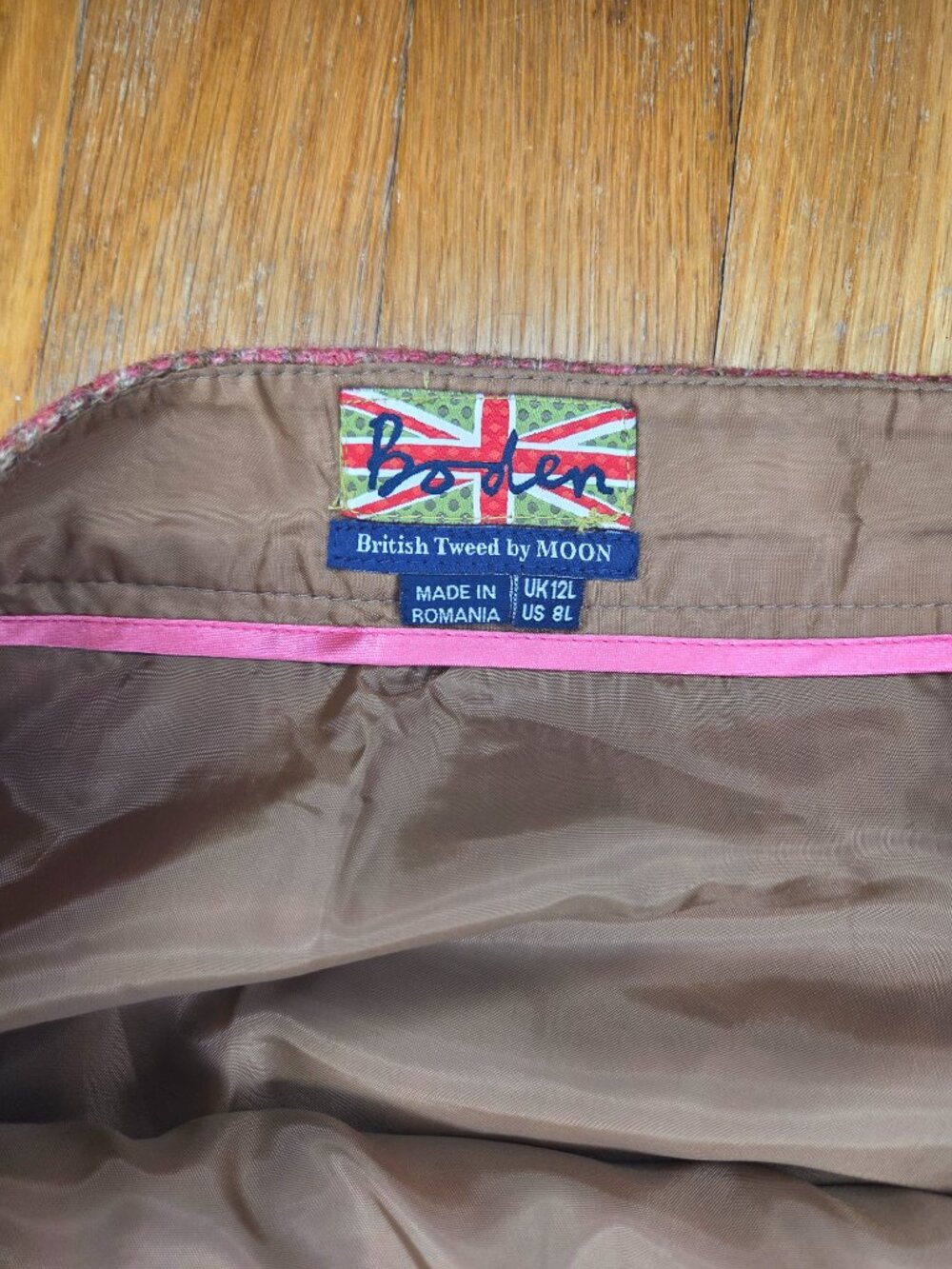 Boden Pink and Brown Plaid Kilt Style - Picture 4 of 9